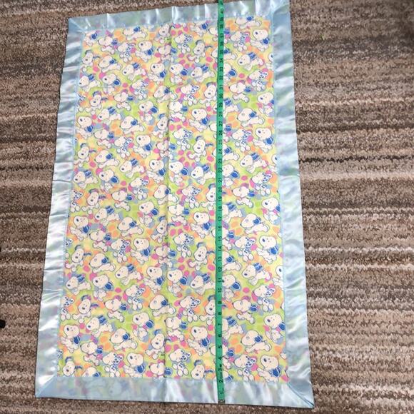 New Baby Snoopy Blanket with Satin Binding for Baby or Pet - Picture 6 of 9